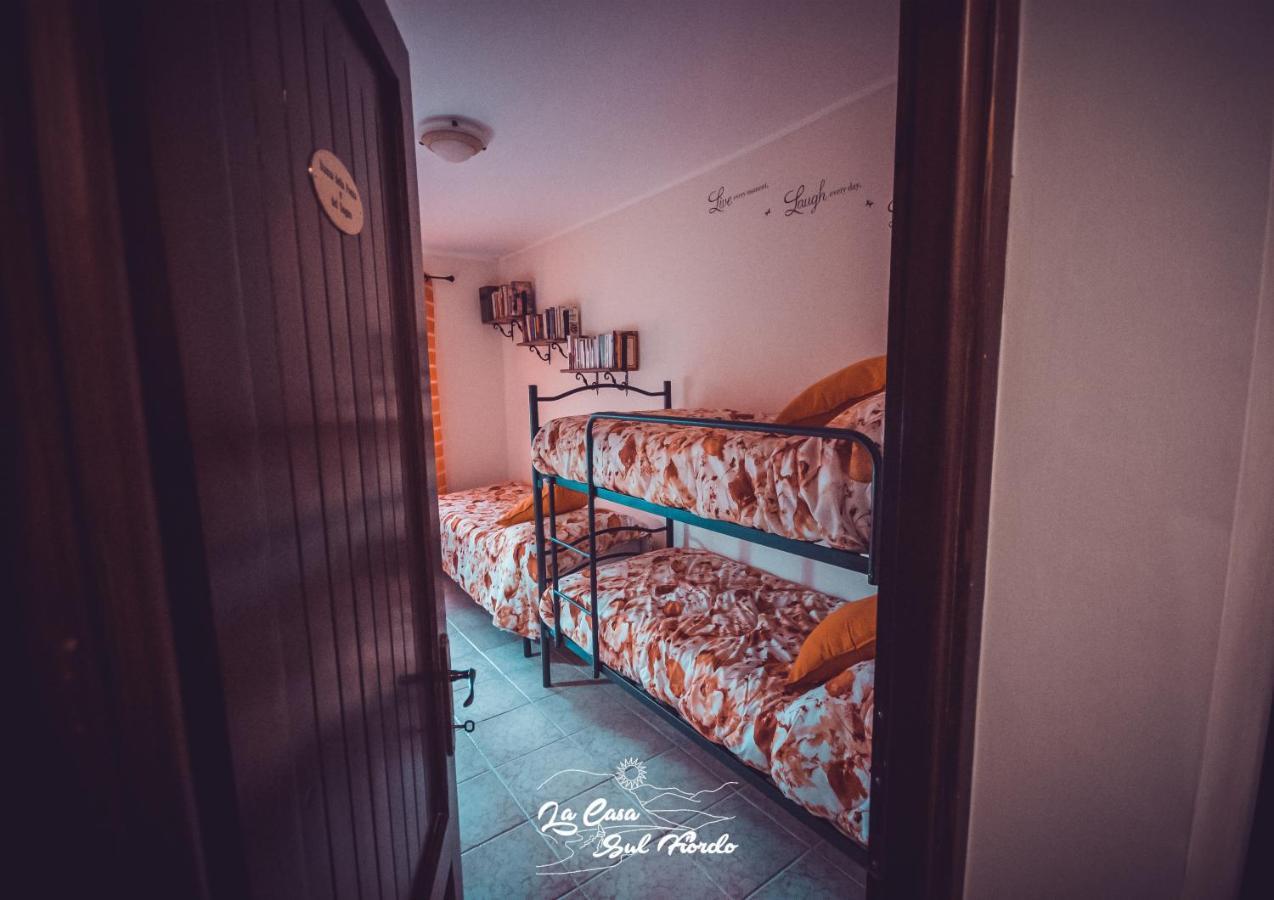 La Casa Sul Fiordo Lago Del Turano Paganico Sabino Екстериор снимка